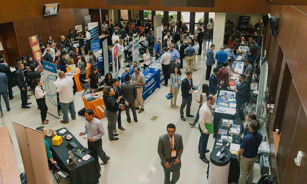 Areal view of the Internship and Career Fair Fall 2018