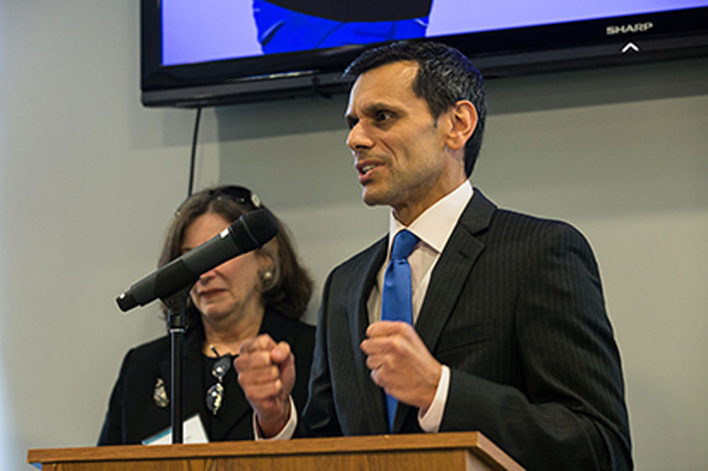 Image of Rao Speaking at the Biotech 8 Open House